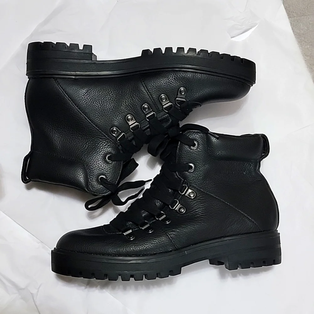 New Cougar Nash Boots Leather Hiking Weatherproof Black Lace Pebbled Lug Sole - Picture 3 of 5